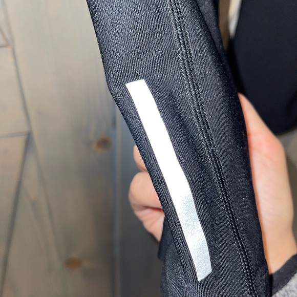 Nike dry Fit leggings - Picture 2 of 4